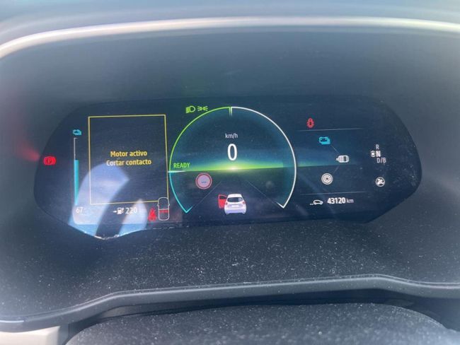 Foto del RENAULT Zoe Bose 40 R110 Flexi 80kW
