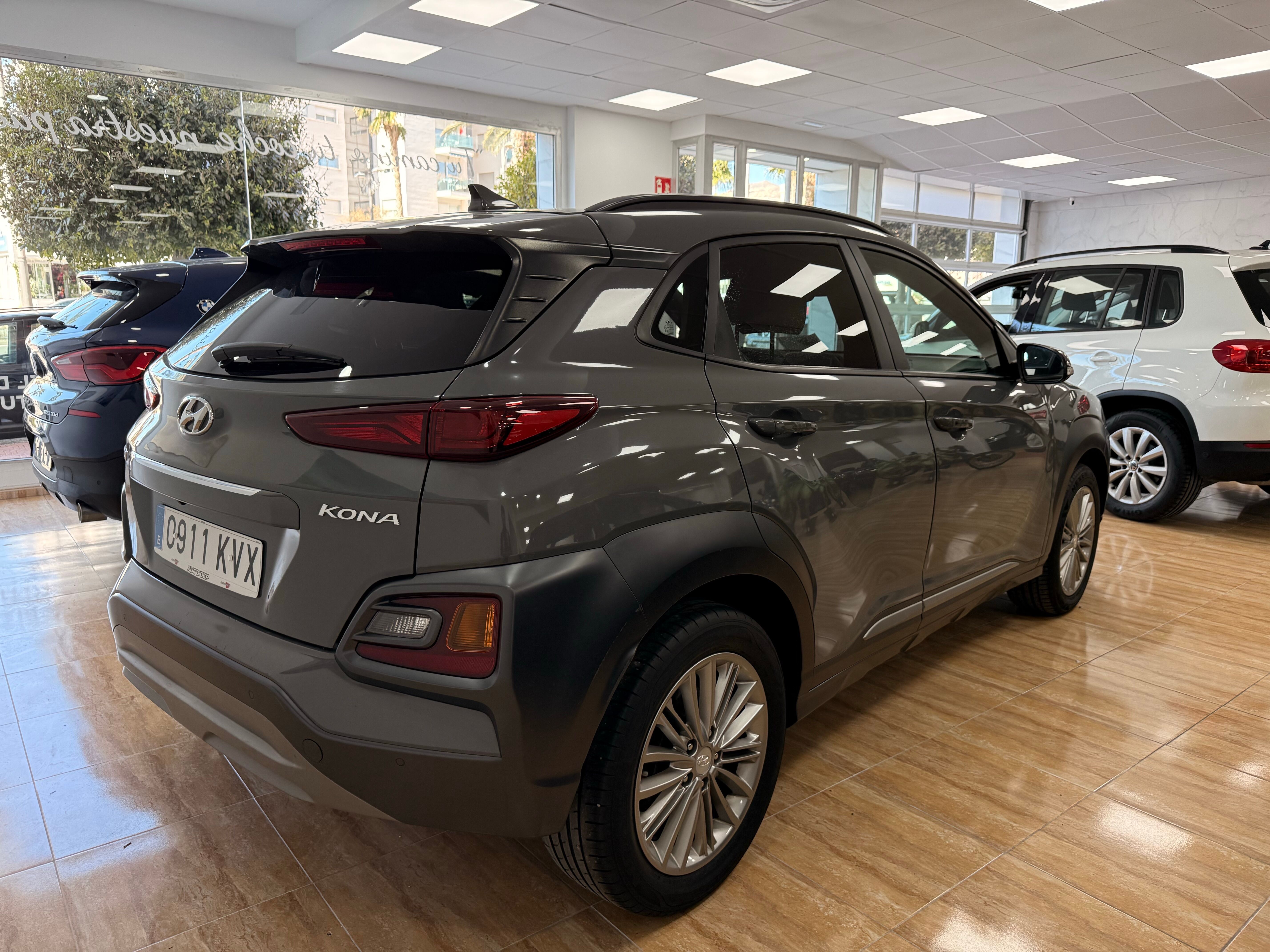 Foto del HYUNDAI Kona 1.0 TGDI Tecno Red 4x2