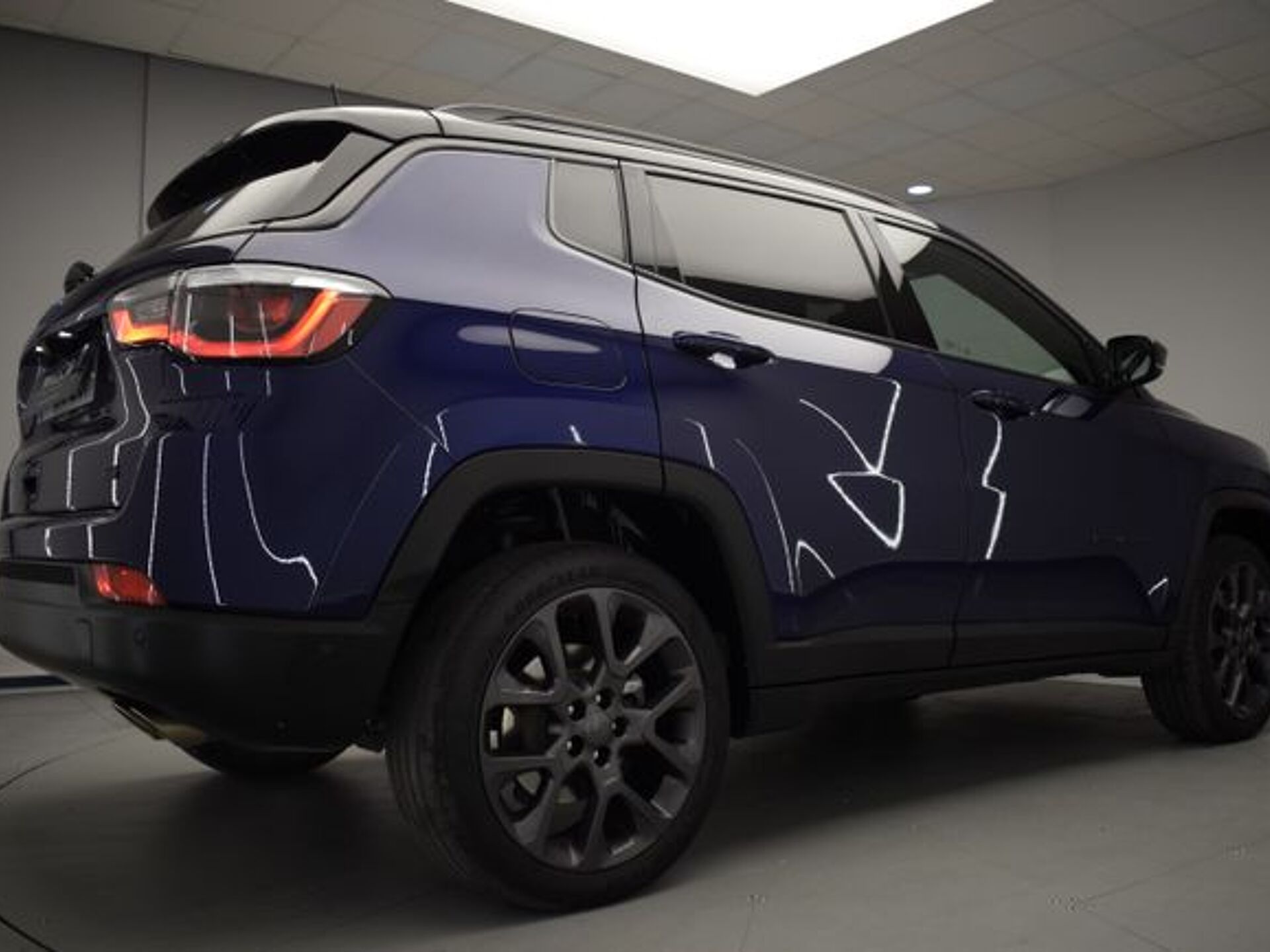 Imagen 3 de JEEP Compass