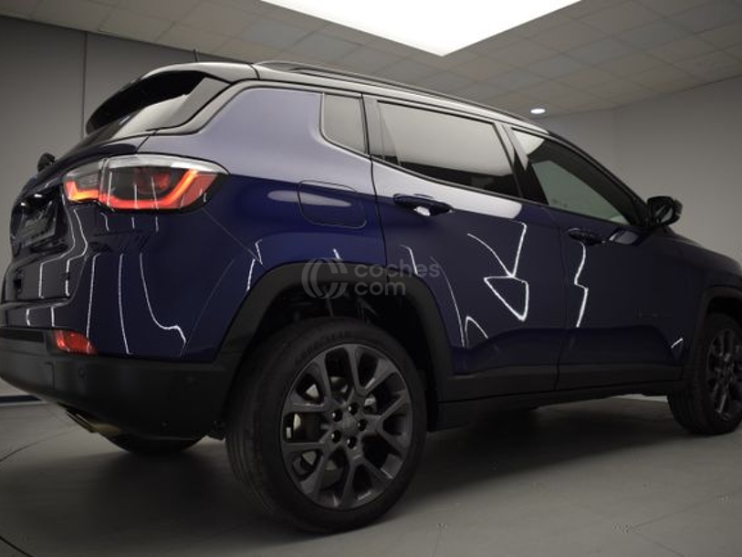 Foto del JEEP Compass 1.3 PHEV S 4x4 Aut. 240