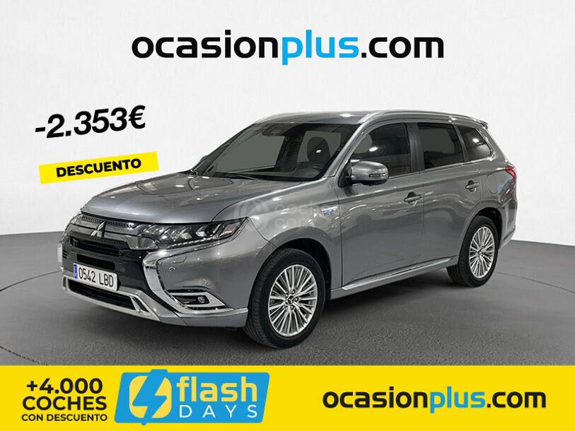 Foto del MITSUBISHI Outlander PHEV Kaiteki 4WD