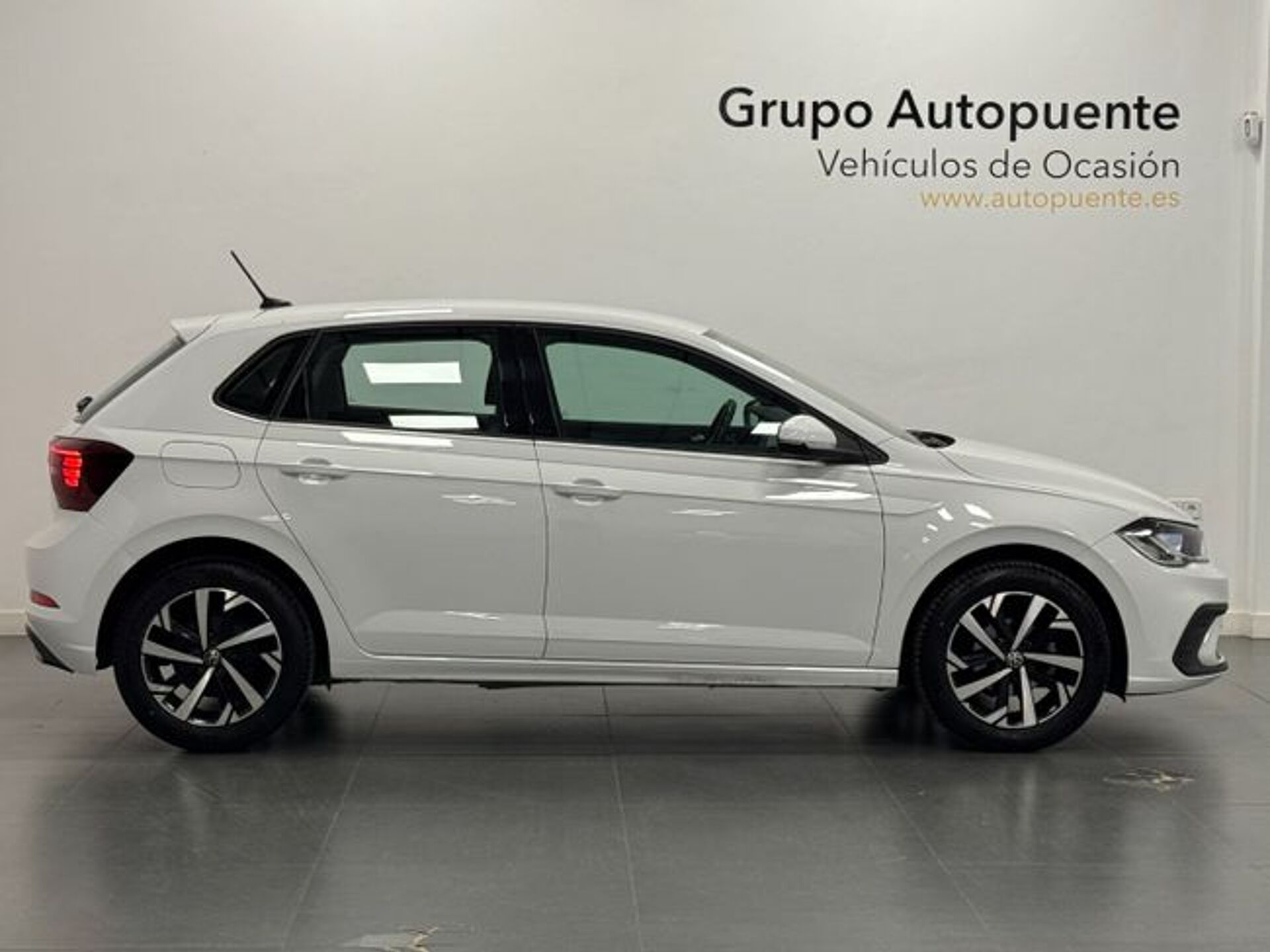 Imagen 2 de VOLKSWAGEN Polo