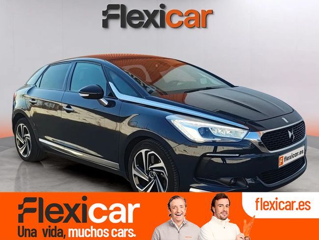 DS DS5 (BlueHDi 110kW (150CV) Desire) en Badajoz