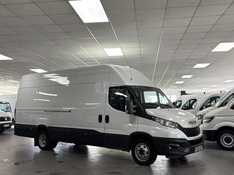 Foto del IVECO Daily Furgón 35S16 V 4100 H3 18.0 156