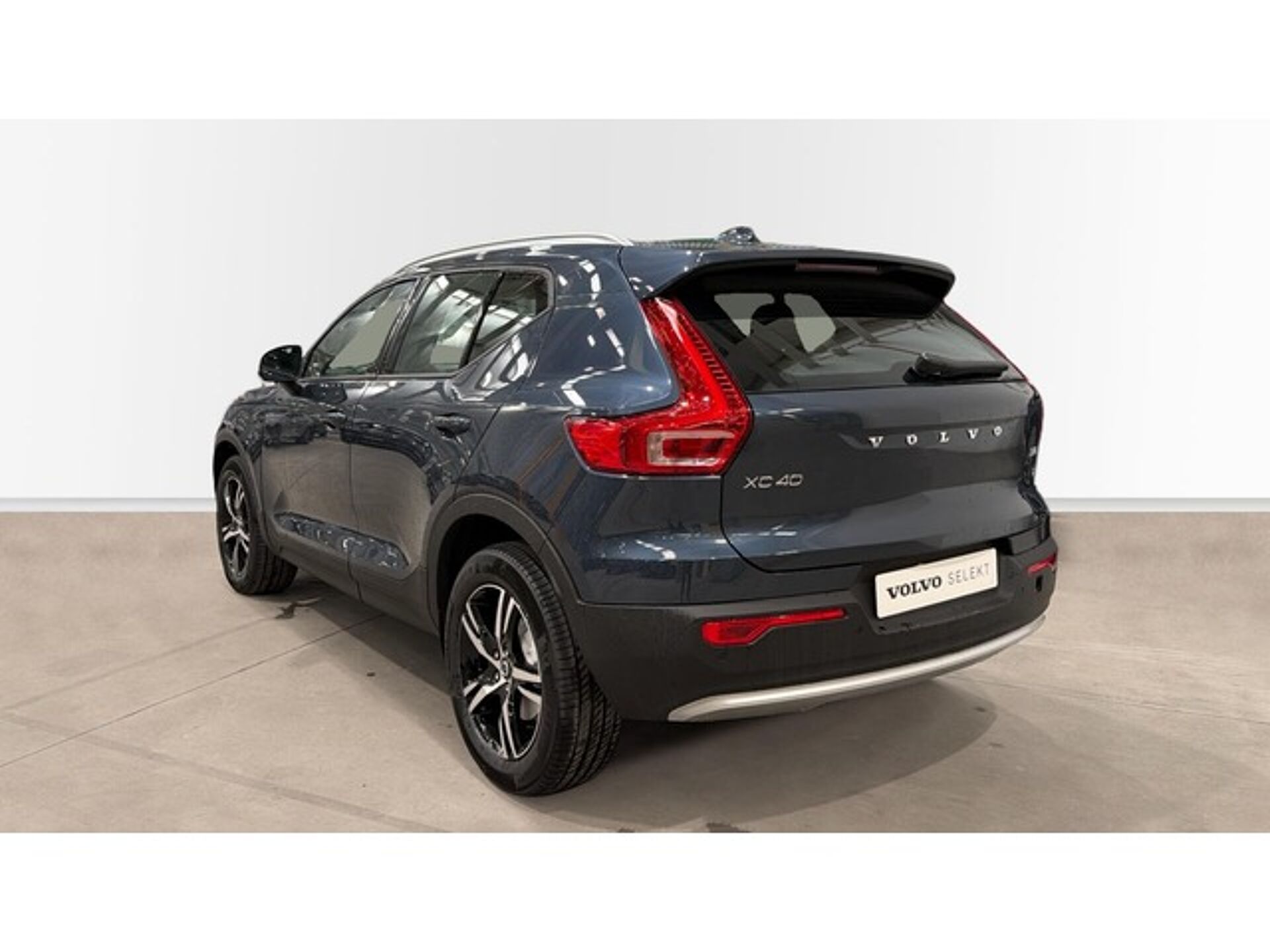 Imagen 2 de VOLVO XC40