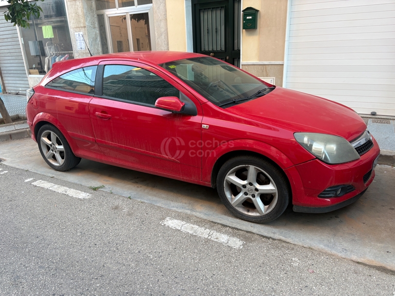 Foto del OPEL Astra GTC 1.9CDTi Sport 150