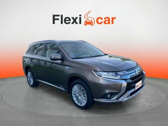 Imagen de MITSUBISHI Outlander PHEV Kaiteki+ 4WD