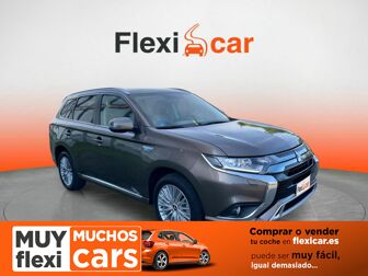 Imagen de MITSUBISHI Outlander PHEV Kaiteki 4WD