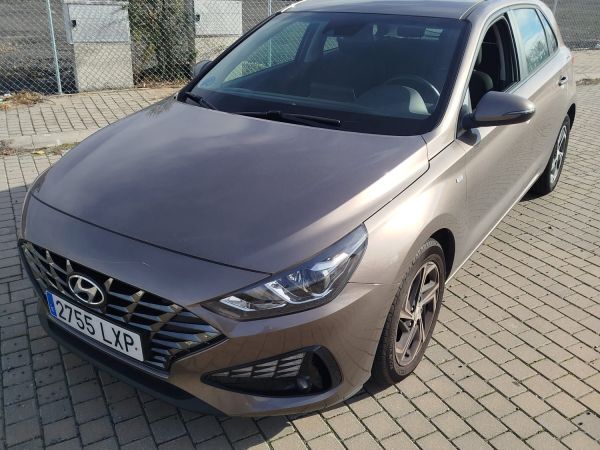 Foto del HYUNDAI i30 1.0 TGDI Klass 48V 120