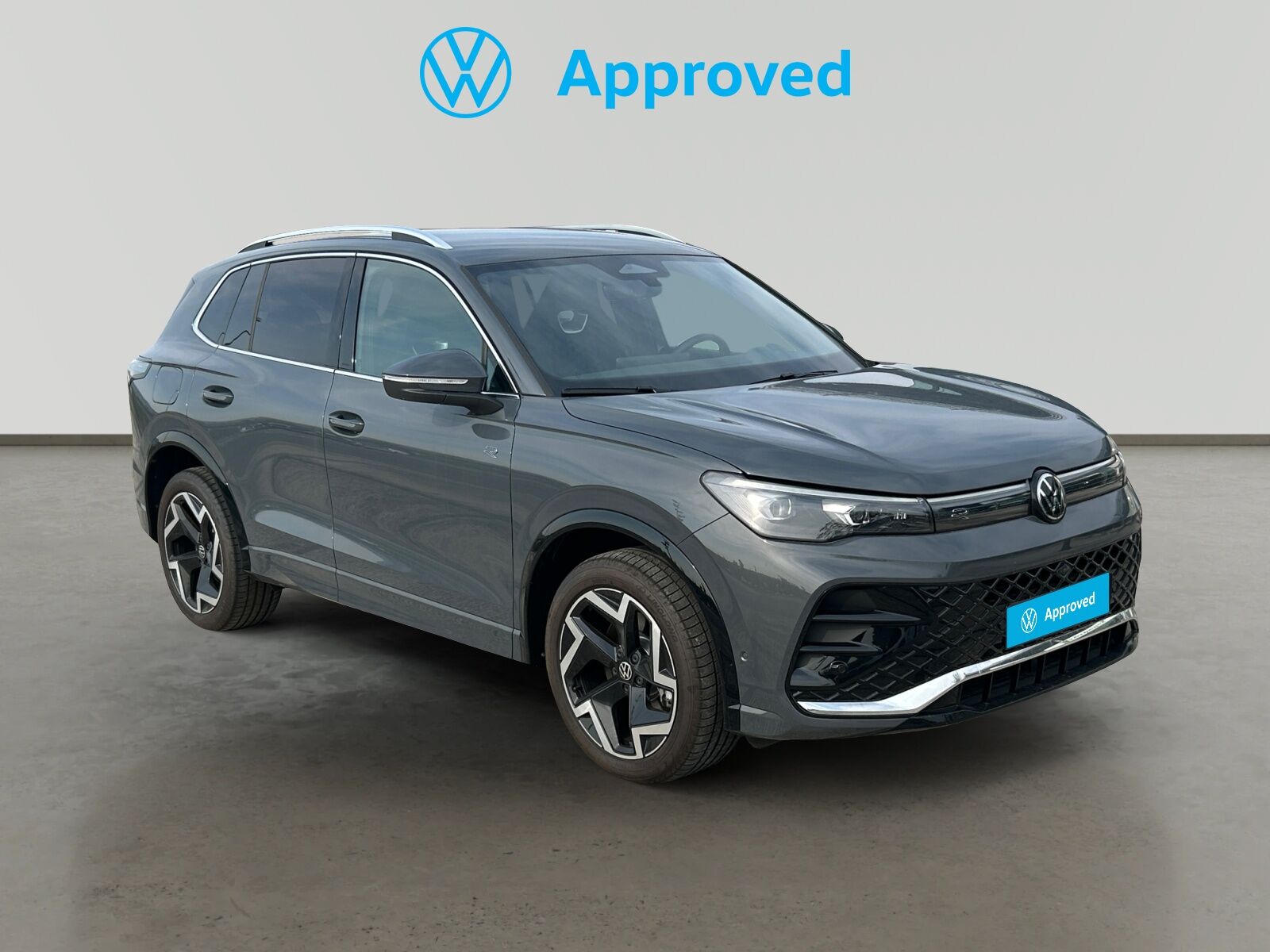 VOLKSWAGEN Tiguan (2.0 TDI 110KW R-LINE DSG 5P) en Navarra