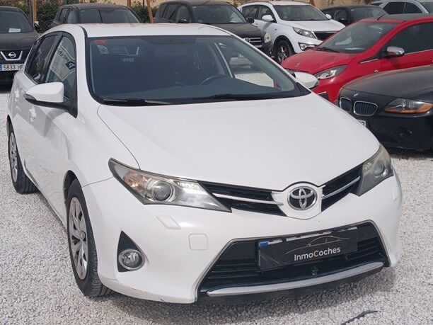 Foto del TOYOTA Auris 115D Active