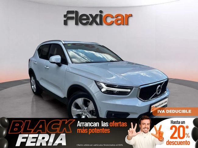 VOLVO XC40 (2.0 B4 G AWD Momentum Pro Auto) en Barcelona