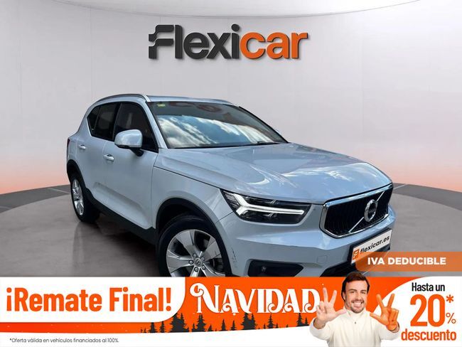 VOLVO XC40 (2.0 B4 G AWD Momentum Pro Auto) en Barcelona