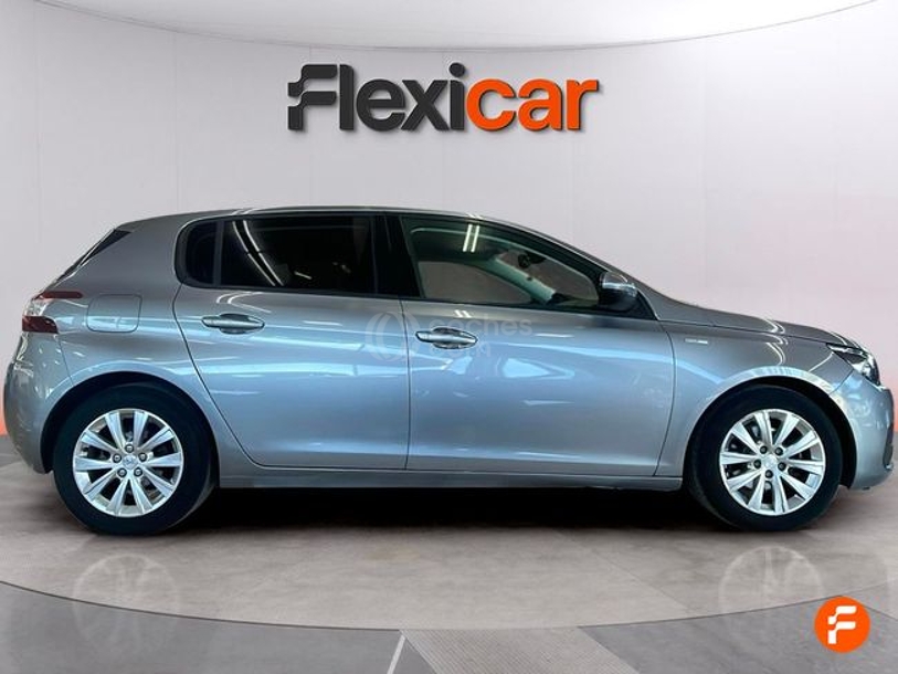 Foto del PEUGEOT 308 1.2 PureTech S&S Active Pack 130