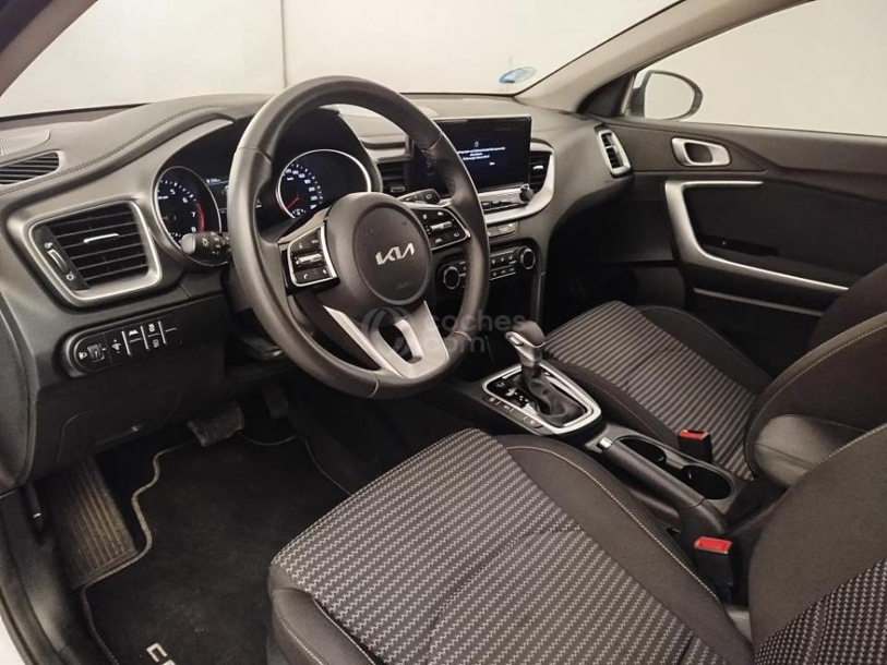Foto del KIA Ceed 1.0 MHEV Drive DCT 100