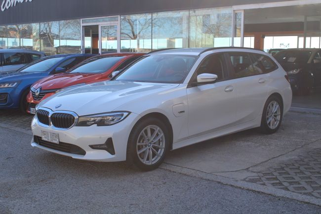 Foto del BMW Serie 3 330e xDrive Touring