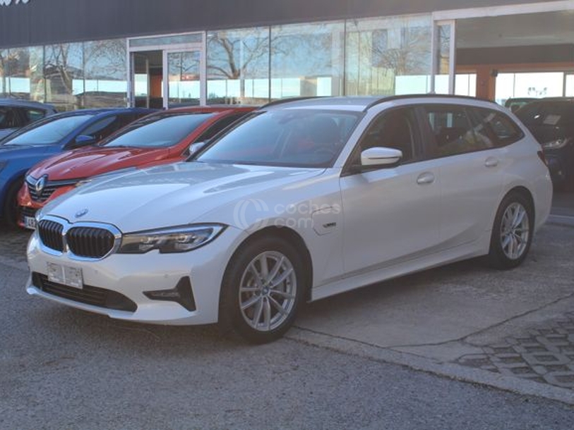 Foto del BMW Serie 3 330e xDrive Touring