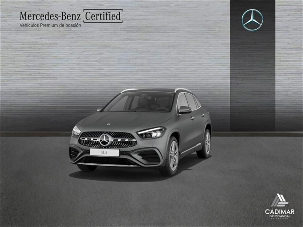 MERCEDES Clase GLA (GLA 200 D) en Cádiz