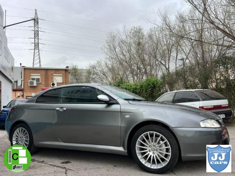 Foto del ALFA ROMEO GT 2.0 JTS Distinctive