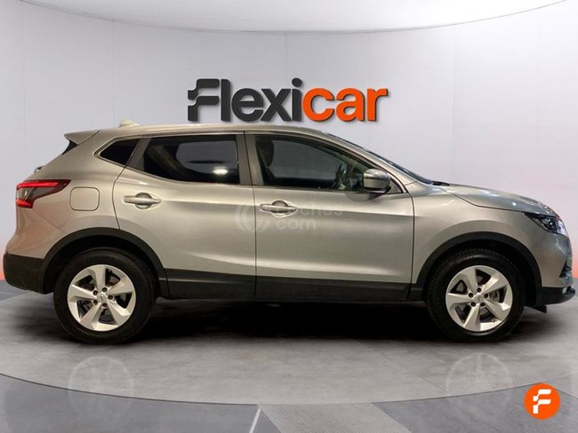 Foto del NISSAN Qashqai 1.3 DIG-T N-Connecta 4x2 103kW