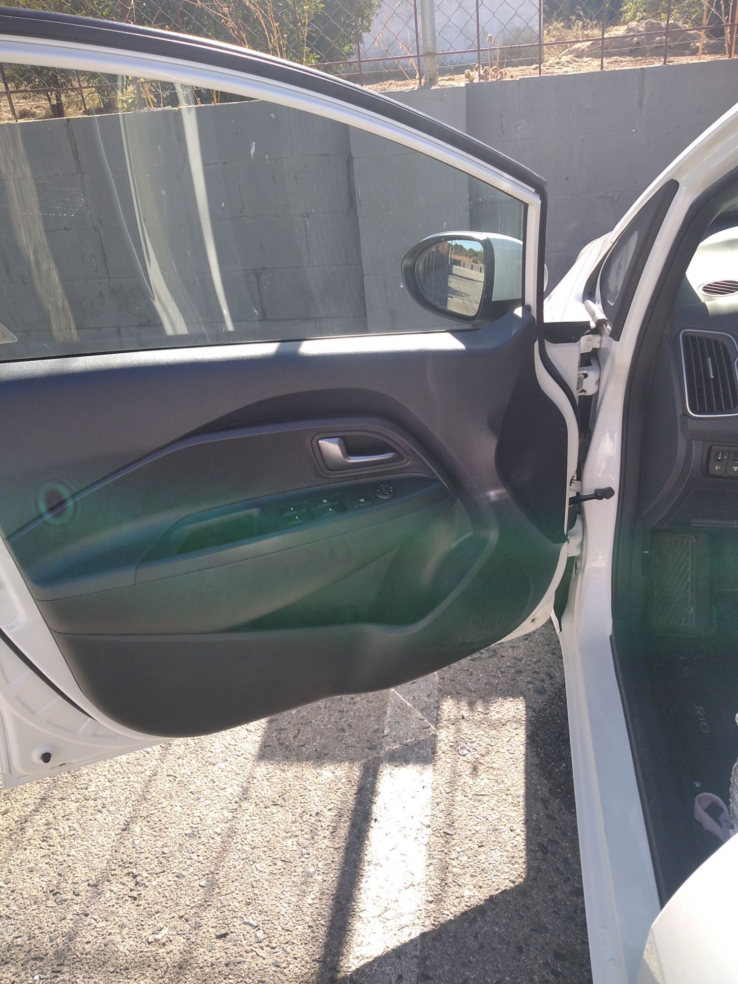 Foto del KIA Rio 1.2 CVVT Concept