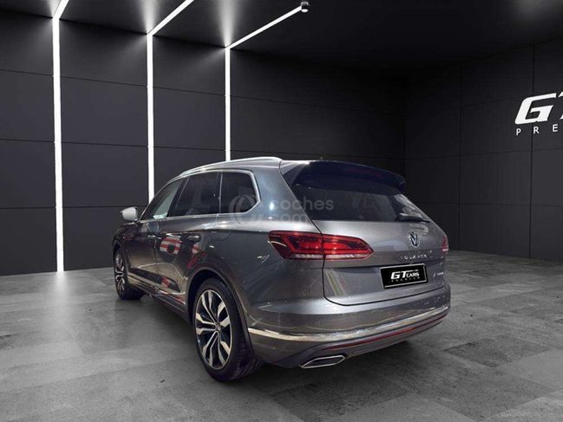 Foto del VOLKSWAGEN Touareg 3.0TSI V6 eHybrid Elegance 4Motion Tiptronic