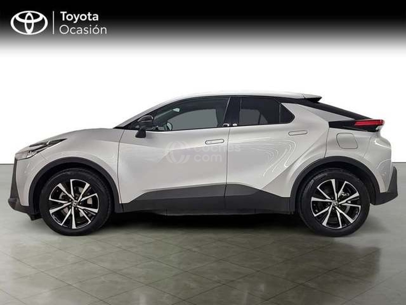 Foto del TOYOTA C-HR 220PH Advance
