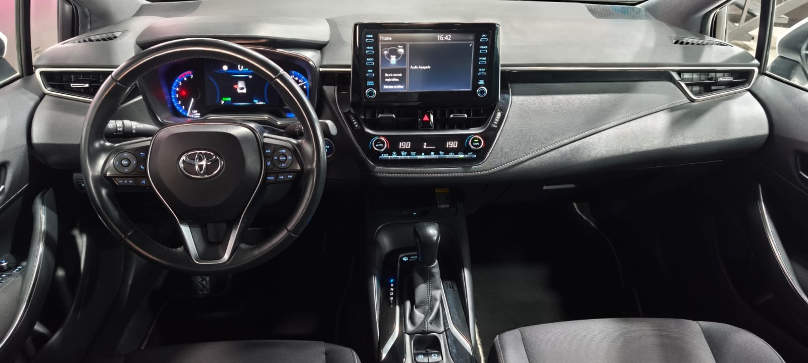 Foto del TOYOTA Corolla 125H Business Plus