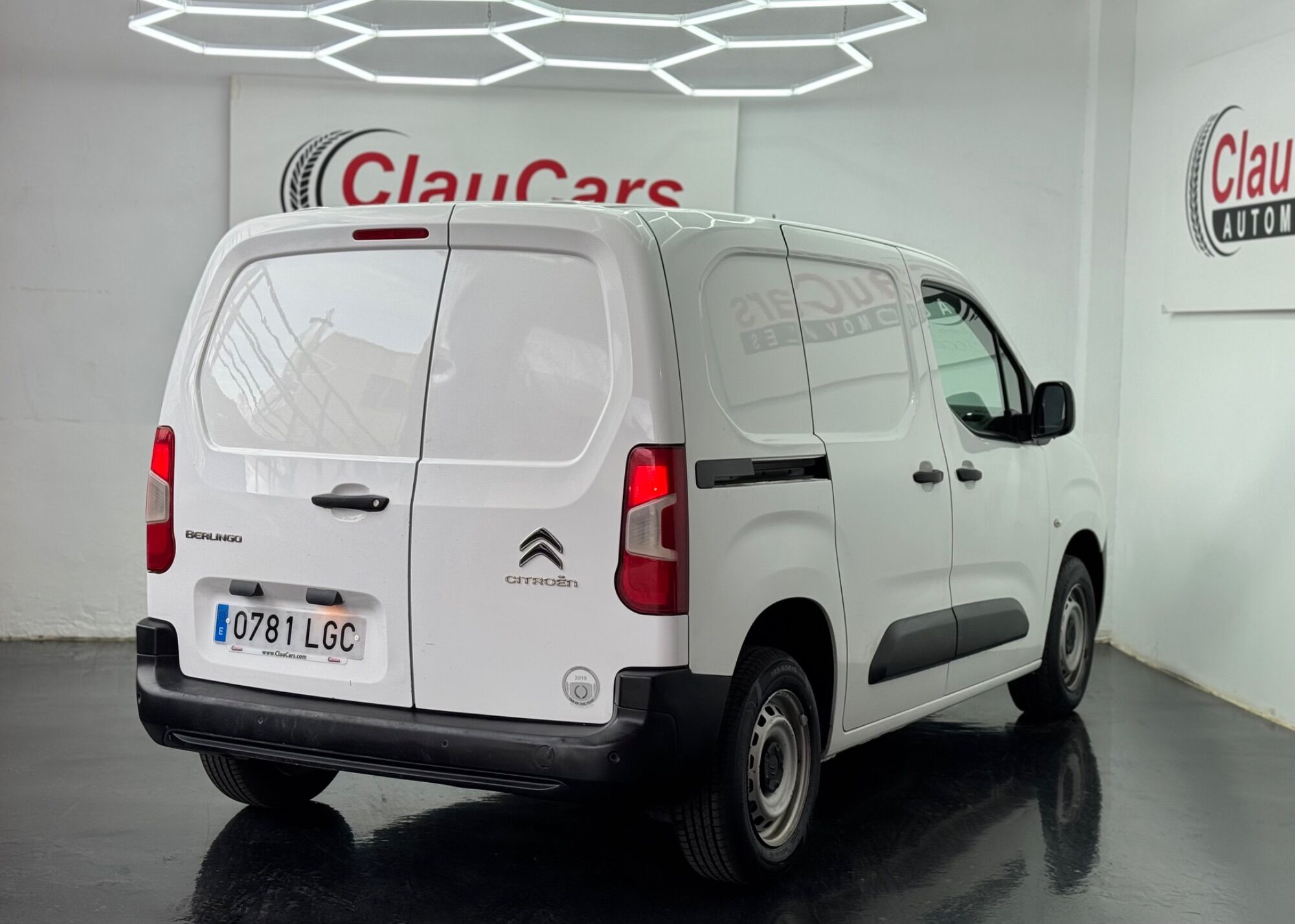 Foto del CITROEN Berlingo Van BlueHDi S&S Talla M Club CA 100