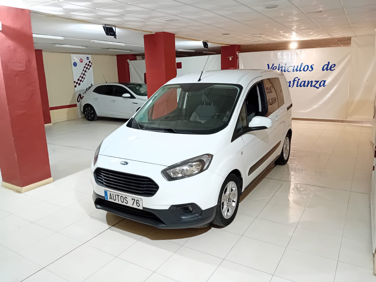 Foto del FORD Transit Courier Kombi 1.5TDCi Ambiente 75
