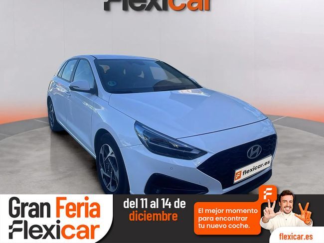 HYUNDAI i30 (1.0 TGDI 48V Klass) en Cádiz