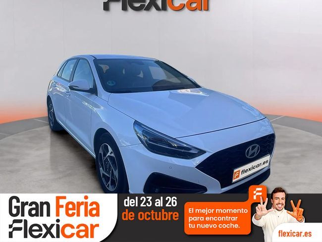 HYUNDAI i30 (1.0 TGDI 48V Klass) en Cádiz