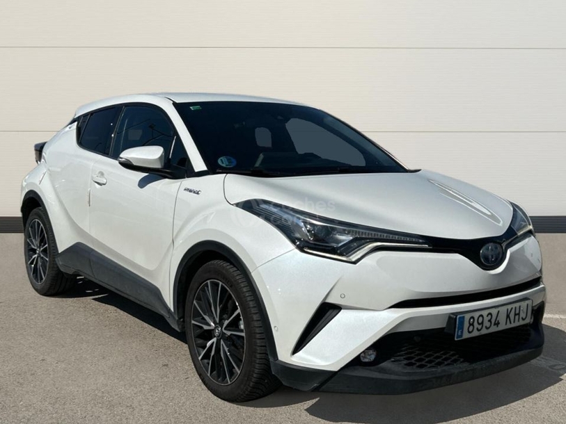 Foto del TOYOTA C-HR 125H Advance