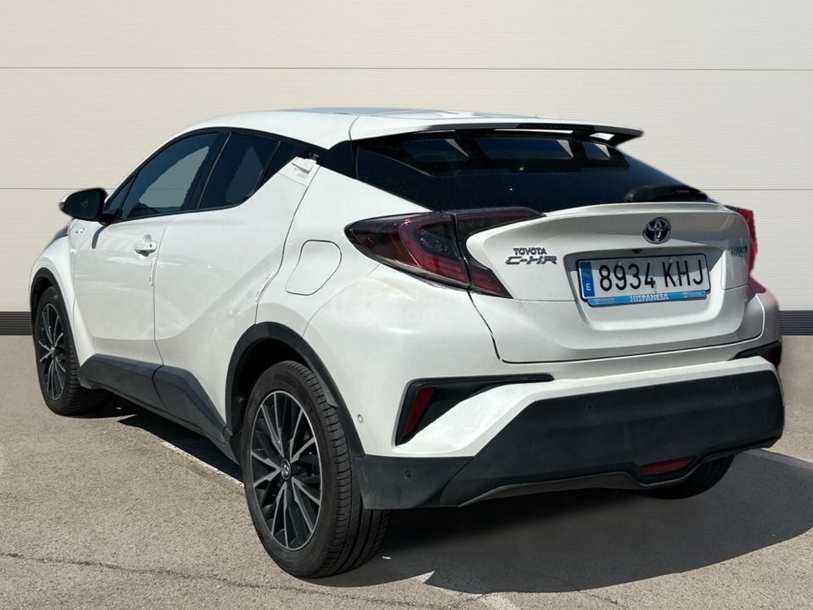 Foto del TOYOTA C-HR 125H Advance