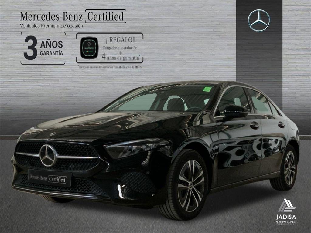 MERCEDES Clase A (A 250 e Sedán) en Jaén