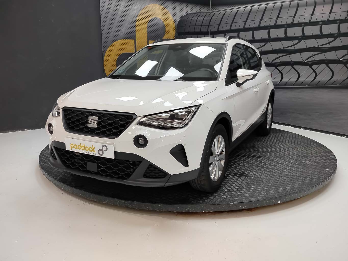 SEAT Arona (1.0 TSI Ecomotive S&S Style 110) en Valencia
