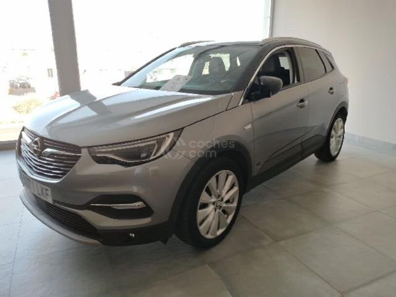 Foto del OPEL Grandland X PHEV 1.6 Turbo Ultimate AT8 4x2