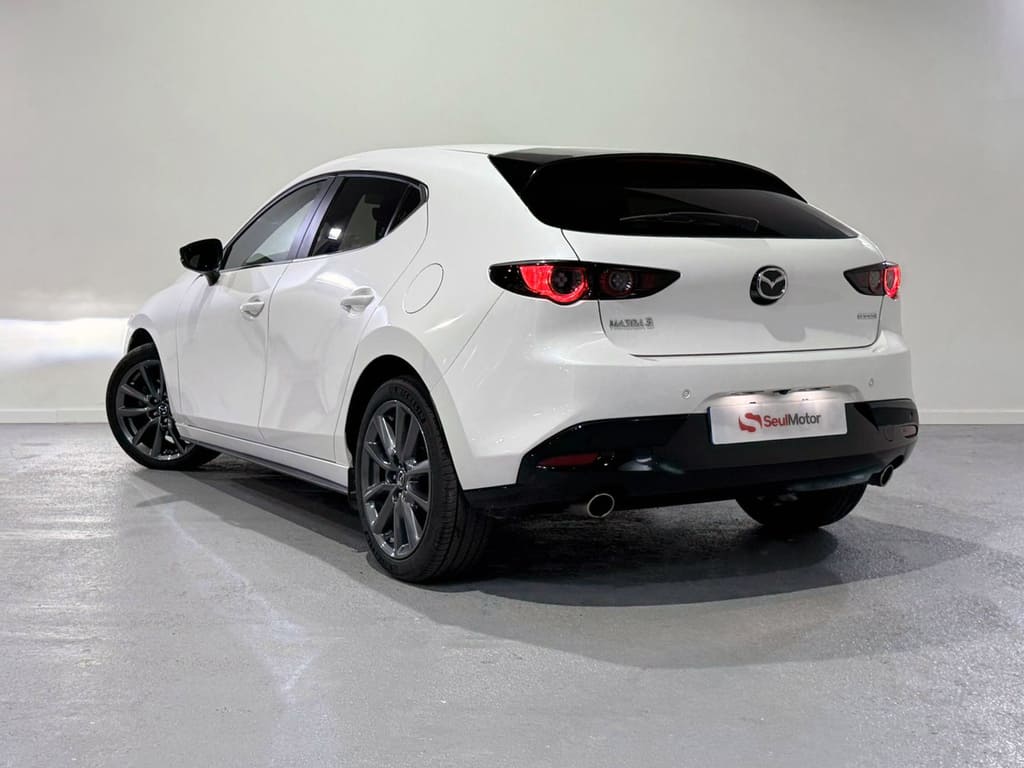 Foto del MAZDA Mazda3 2.5 e-Skyactiv-G Prime-line 103kW