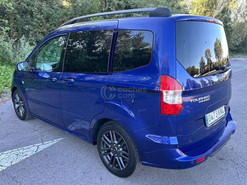 Foto del FORD Tourneo Courier 1.0 Ecoboost Titanium
