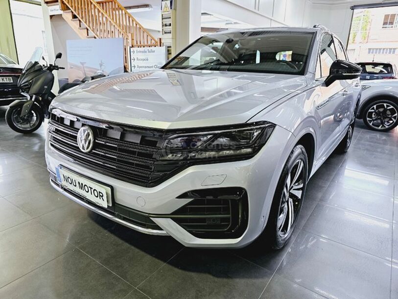 Foto del VOLKSWAGEN Touareg 3.0TDI V6 R-Line Tiptronic 4Motion 210kW