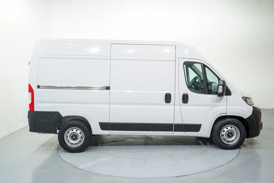 Foto del FIAT Ducato Fg. 35 2.2BlueHDi L2 H2 140CV