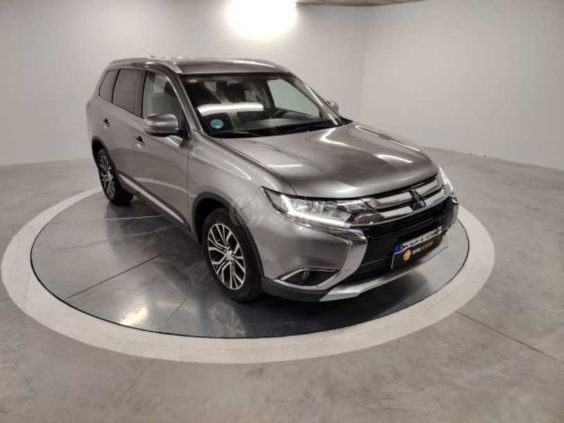 Foto del MITSUBISHI Outlander 200 MPI Motion 2WD 7pl. CVT