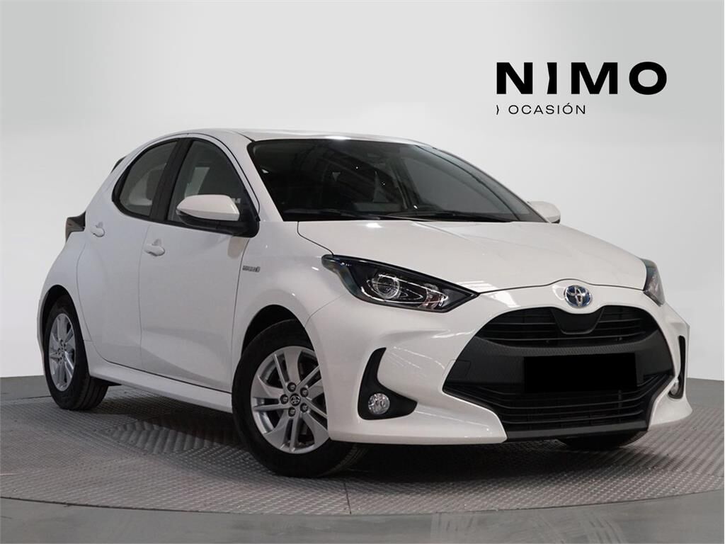 TOYOTA Yaris (1.5 120H Active Tech) en Cádiz