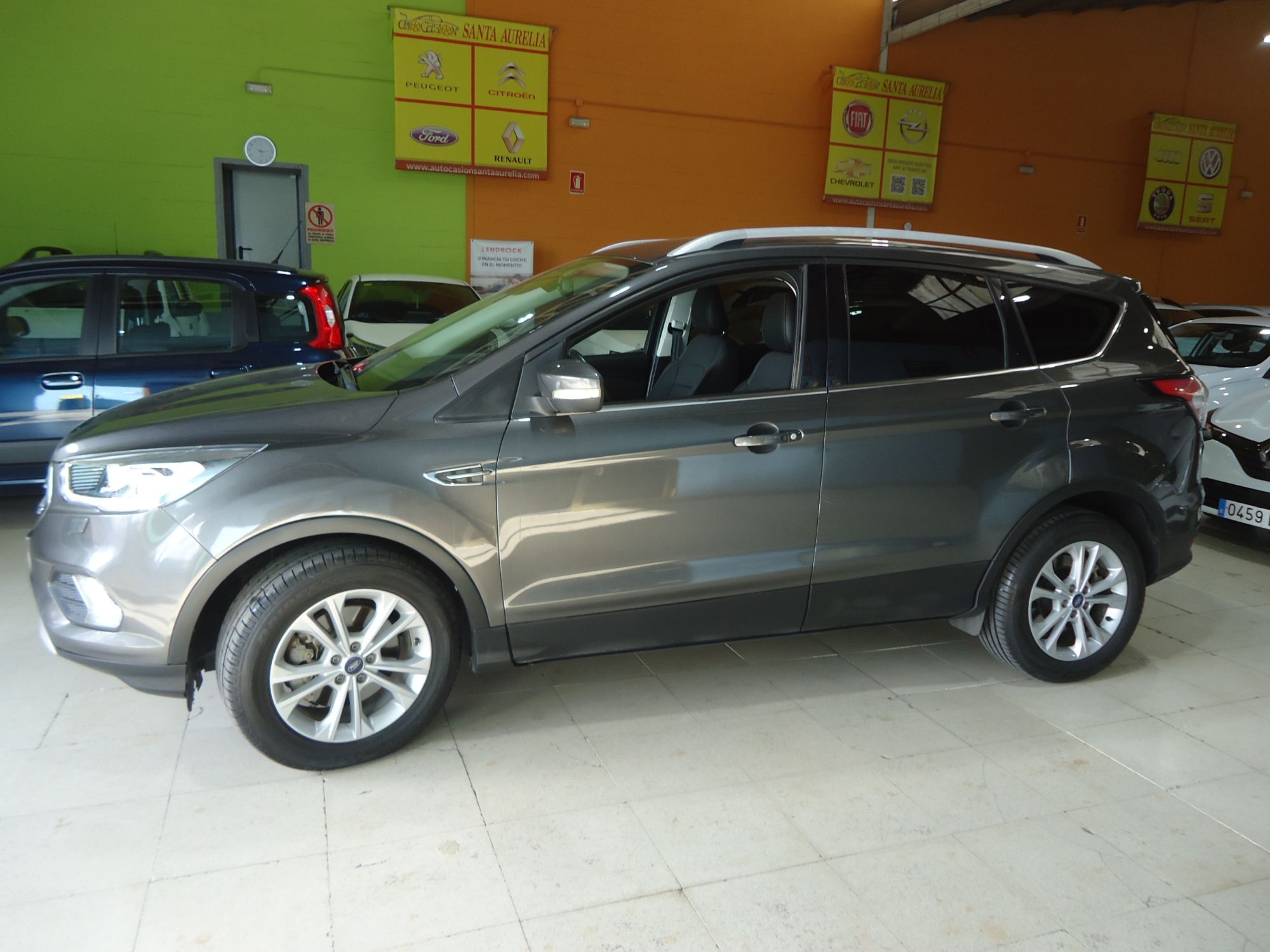 FORD Kuga (2.0TDCi Auto S&S Titanium 4x2 150) en Sevilla