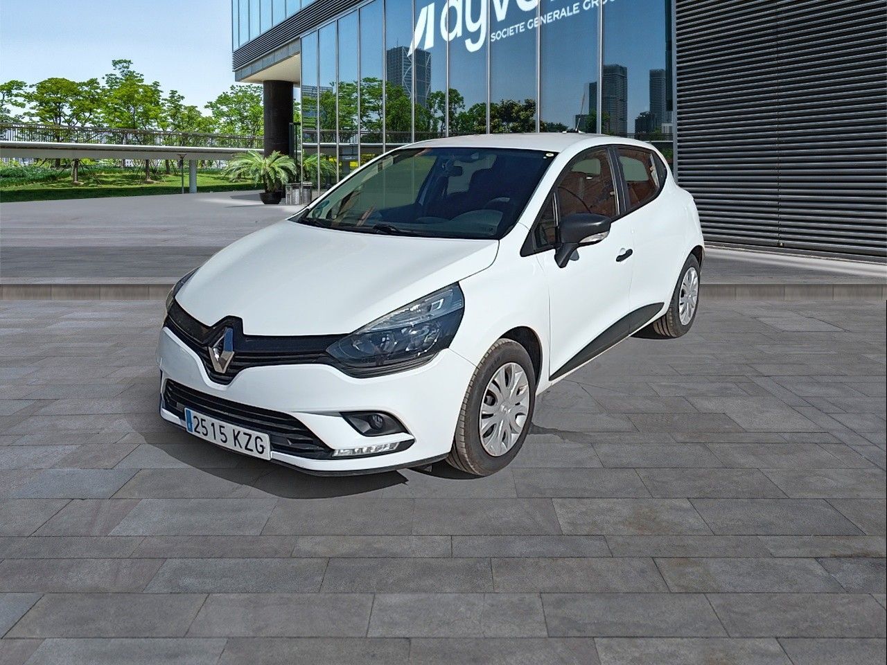 RENAULT Clio (Business TCe 66 kW (90 CV) GLP) en Madrid