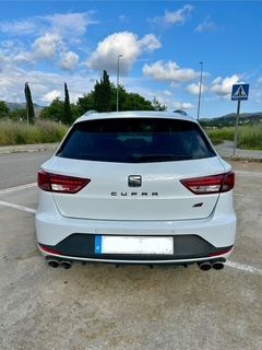 Foto del SEAT León 2.0TDI CR S&S FR DSG6 150