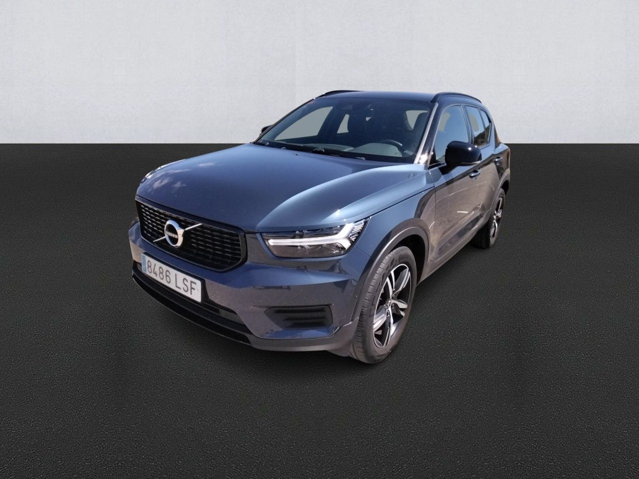 VOLVO XC40 (T3 R-Design 120 kW (163 CV)) en Madrid