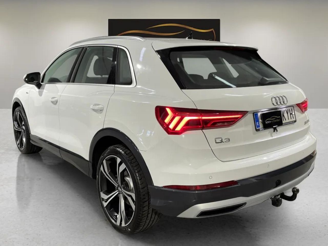 AUDI Q3 (Advanced 35TFSI 150cv Stronic) en Barcelona