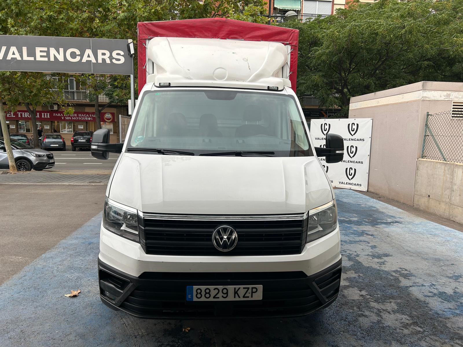 Foto del VOLKSWAGEN Crafter Ch. Cb. 2.0TDI SCR 35 BL L4 103kW