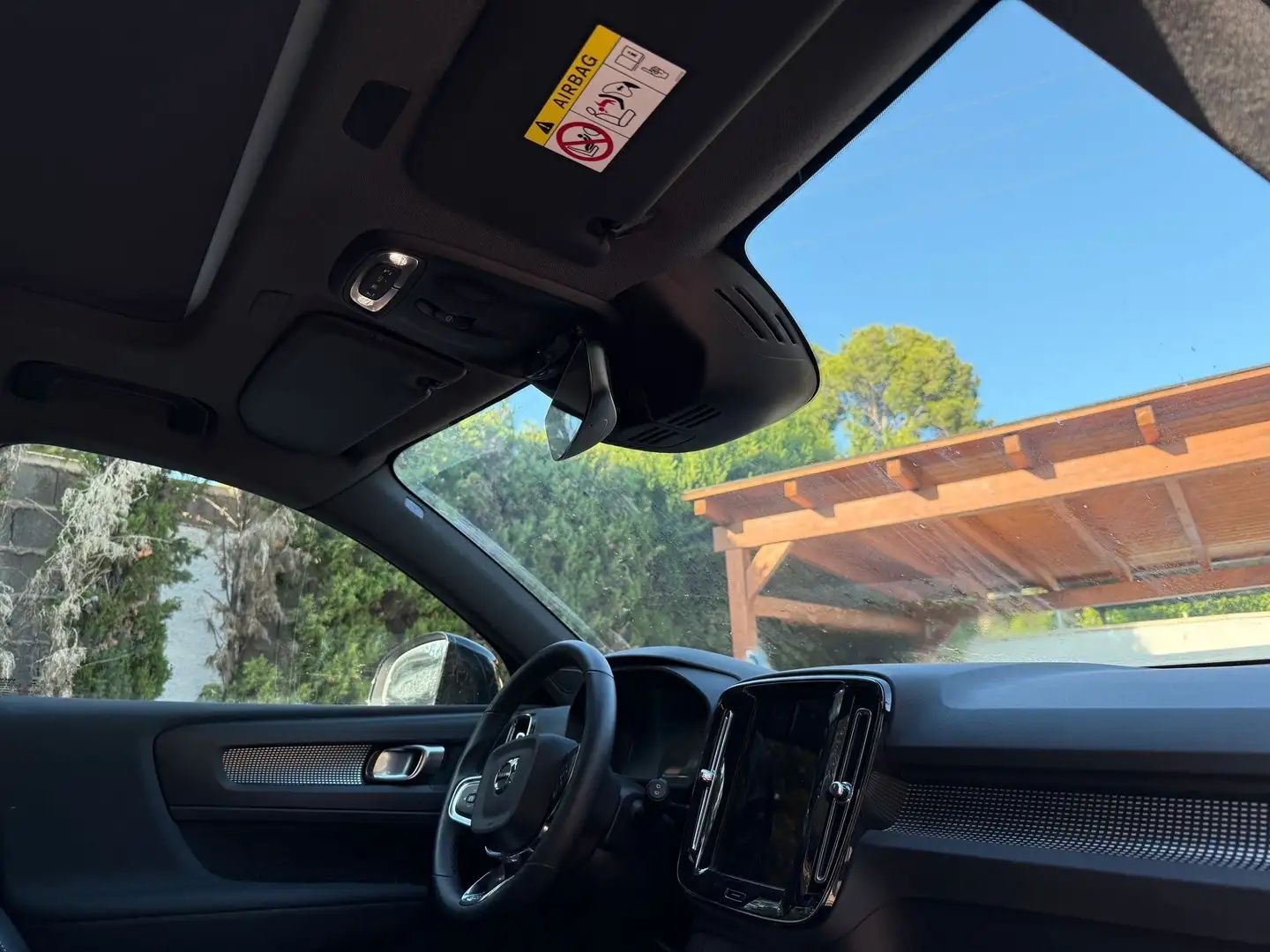 Foto del VOLVO XC40 T2 R-Design